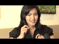Actress Lola Amaria Grapples With Mandarin images Actress Lola Amaria Grapples With Mandarin