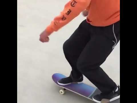 Dave Murphy smoothing it out! @skatealldaydave 🎥: @deadcanaryskate | Shralpin Skateboarding