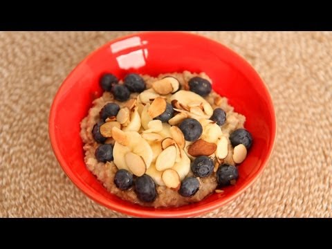 lauras-favorite-quick-oatmeal-breakfast-recipe-laura-vitale-laura-in-the-kitchen-episode-520.html