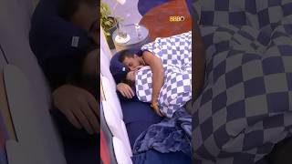 Renata E Maike Agitam O Edredom No Quarto Do Líder Bbb 25