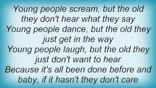 Watch Robyn Hitchcock Young People Scream video