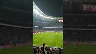 Efsane Yazdın Tarihe Beşi̇ktaş