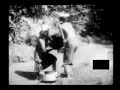 image Old Bali Traditional Life Of Two Balinese Sisters Bali Kuno