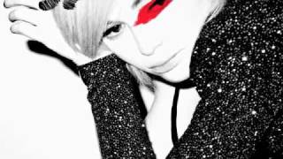 Watch Uffie Mcs Can Kiss video