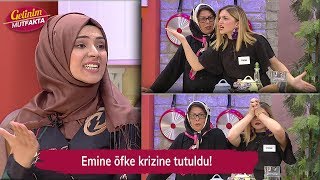 Emine Öfke Krizine Tutuldu Gelinim Mutfakta 120. Bölüm