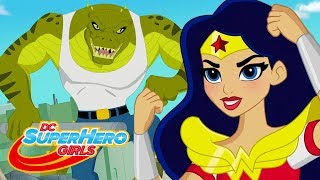 DC Super Hero Girls VS Killer Croc | Super Hero High | DC Super Hero Girls