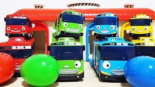 Tayo bus car Garage and Peppa pig surprise eggs toys play