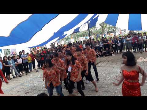 Flashmob 5 châu hội tụ - 7CLH Cao đẳng du lịch Đà Nẵng
