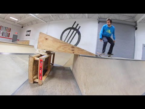 The NOT SAFE Skate Ramp ! / YOU MUST SKATE IT!