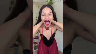 Recreating Kylie Jenners Schiaparelli Heart Necklace Look Benulus Style
