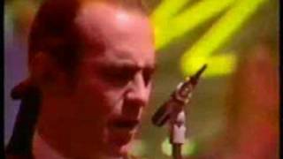 Watch Status Quo Red Sky video