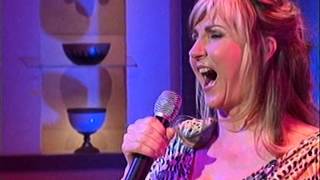 Watch Lesley Garrett Come What May video