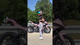 Biker-Girl Flashes Camera