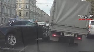 EPIC FUNNY FAILS 2018 - ULTIMATE IDIOT TRUCK CRAZY DRIVERS