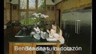 Watch Thalia Bendita video