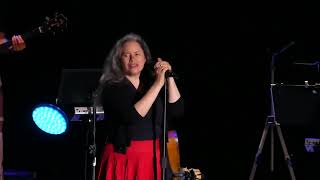 Watch Natalie Merchant These Are The Days video