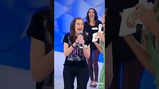 Todo Mundo Tem Um Amigo Com Uma Risada Discretinha