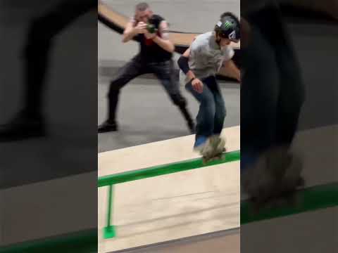 Skater Kills Contest Julian Agliardi @NkaVidsSkateboarding #berrics #skateboard #skate