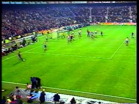 Ronaldo  Song on Fc Barcelona   Atletico Madrid 5   4 1996   1997  Amazing Match