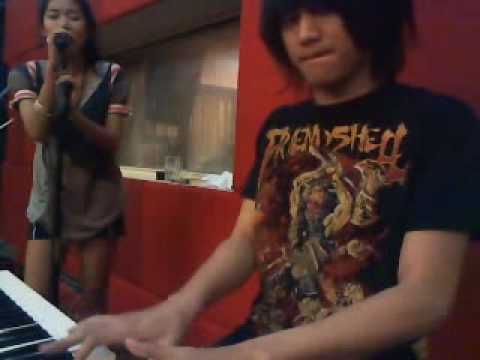 Kevin Aprilio & Widy Vierra (covering the climb)