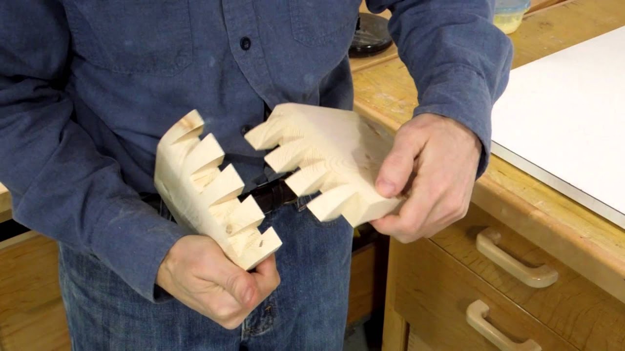 Impossible looking dovetail joint YouTube