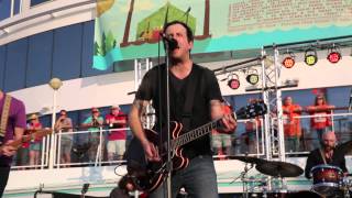 Watch Will Hoge Never Give In video