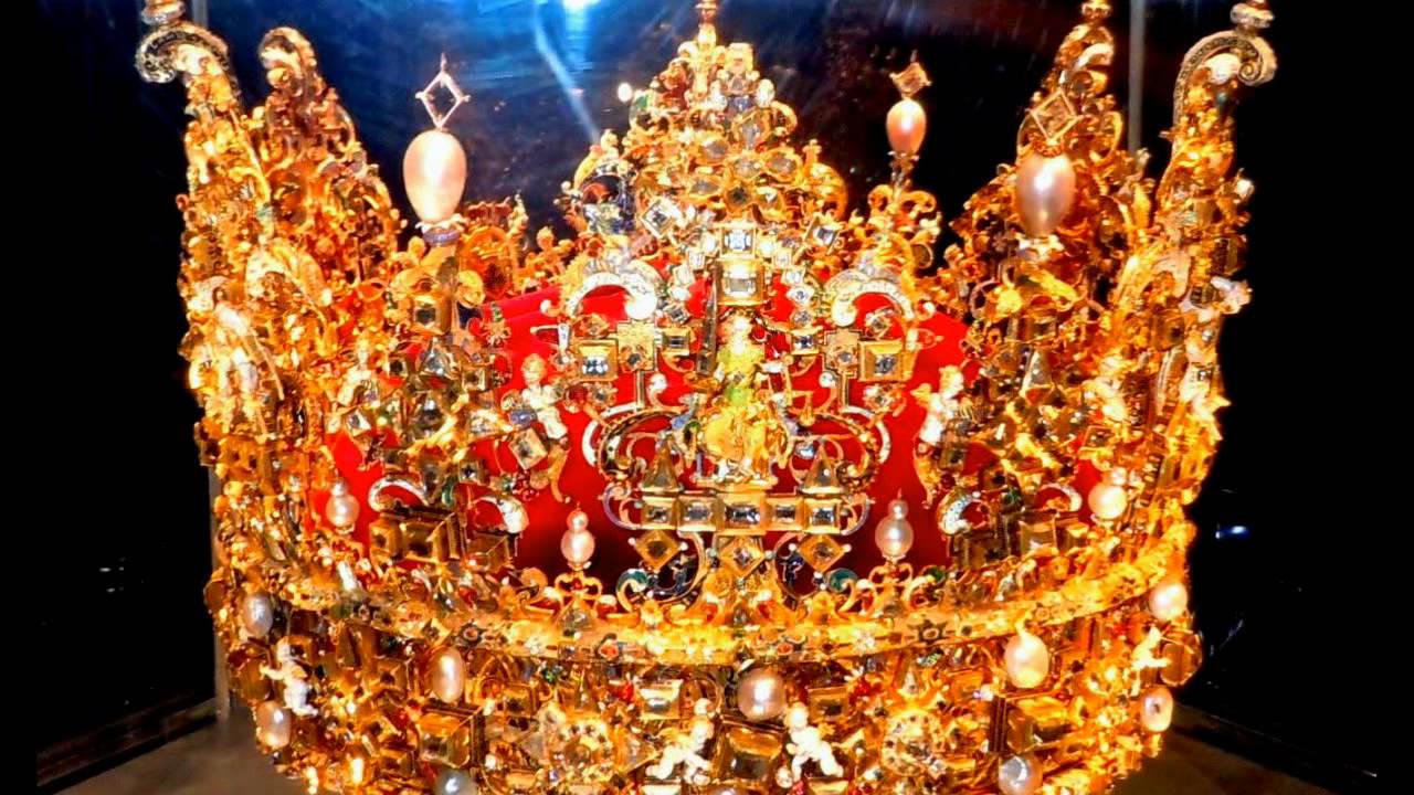 Danish Royal Jewelry Jewels Crowns Regalia Denmark by BK Bazhe.com
