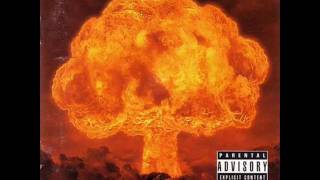 Watch Dr Dre Shittin On The World video