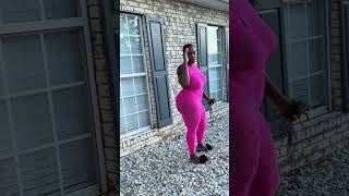 Meka Tell Foxy She Slow