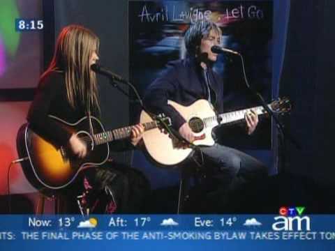 avril lavigne lyrics dont tell me. Don#39;t tell me Presentación en vivo de Avril Lavigne en CTV en el 2004.