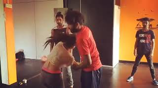 Dinakshie Priyasad Hot Dance