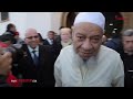 شاهد عبد الهادي بلخياط مفجوعا و نعيمة المشرقي في جنازة الجندي | فبراير تيفي #3 شاهد عبد الهادي بلخياط مفجوعا و نعيمة المشرقي في جنازة الجندي | فبراير تيفي #2