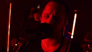 Teenage Dreams (Live at Firewater Studios) - Yard Of Blondes