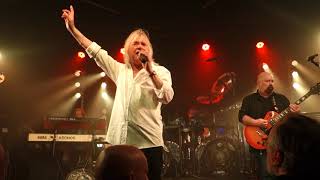 Watch Magnum Dont Wake The Lion too Old To Die Young video
