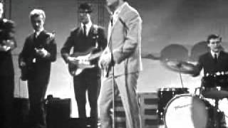 Watch Cliff Richard Move It video