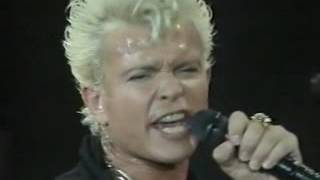 Watch Billy Idol Pumping On Steel video