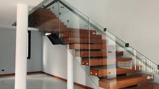 ราวบันได ราวกันตก ระเบียงกระจก กระจกนิรภัย สเตนเลส อุปกรณ์ Balconic stainless steel hairline 304