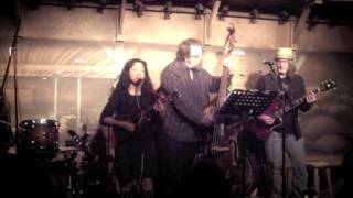 Watch Iris Dement Sweet Forgiveness video