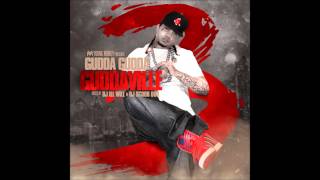 Watch Gudda Gudda Right Here video