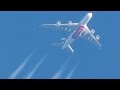 PILOTS VIEW - Airplanes with CONTRAILS at cruise altitude - Airbus 380, Boeing 747