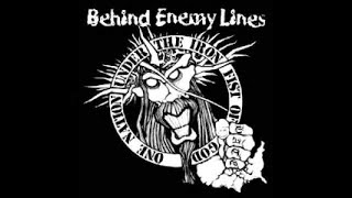 Watch Behind Enemy Lines Feeding Frenzy video