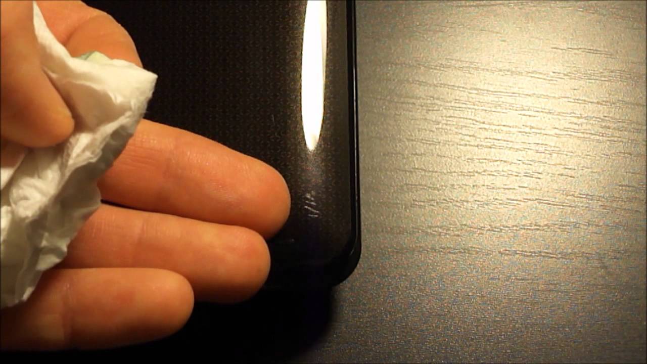 How to Remove Scratches from Laptop or Plastic Electronics (Quick Tip) YouTube