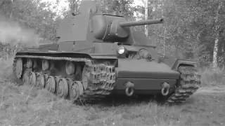 Zinoviy Kolobanov- The Soviet Tank Ace