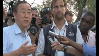 Maximsnew Work Haiti Un Sg Ban Ki-moon At Refugee Camps With Sean Penn Bello