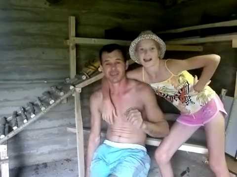Порно Видео С Русской Мамочкой В Деревне