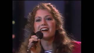 Watch Amy Grant Look What Has Happened To Me video