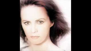 Watch Sheena Easton St Judys Comet video