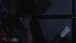 Watch Brides Of Destruction I Got A Gun video