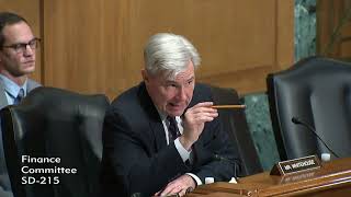 Sen. Whitehouse Questions Treasury's Janet Yellen in a Finance Committee Hearing