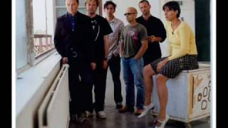 Watch Stereolab Valley Hi video